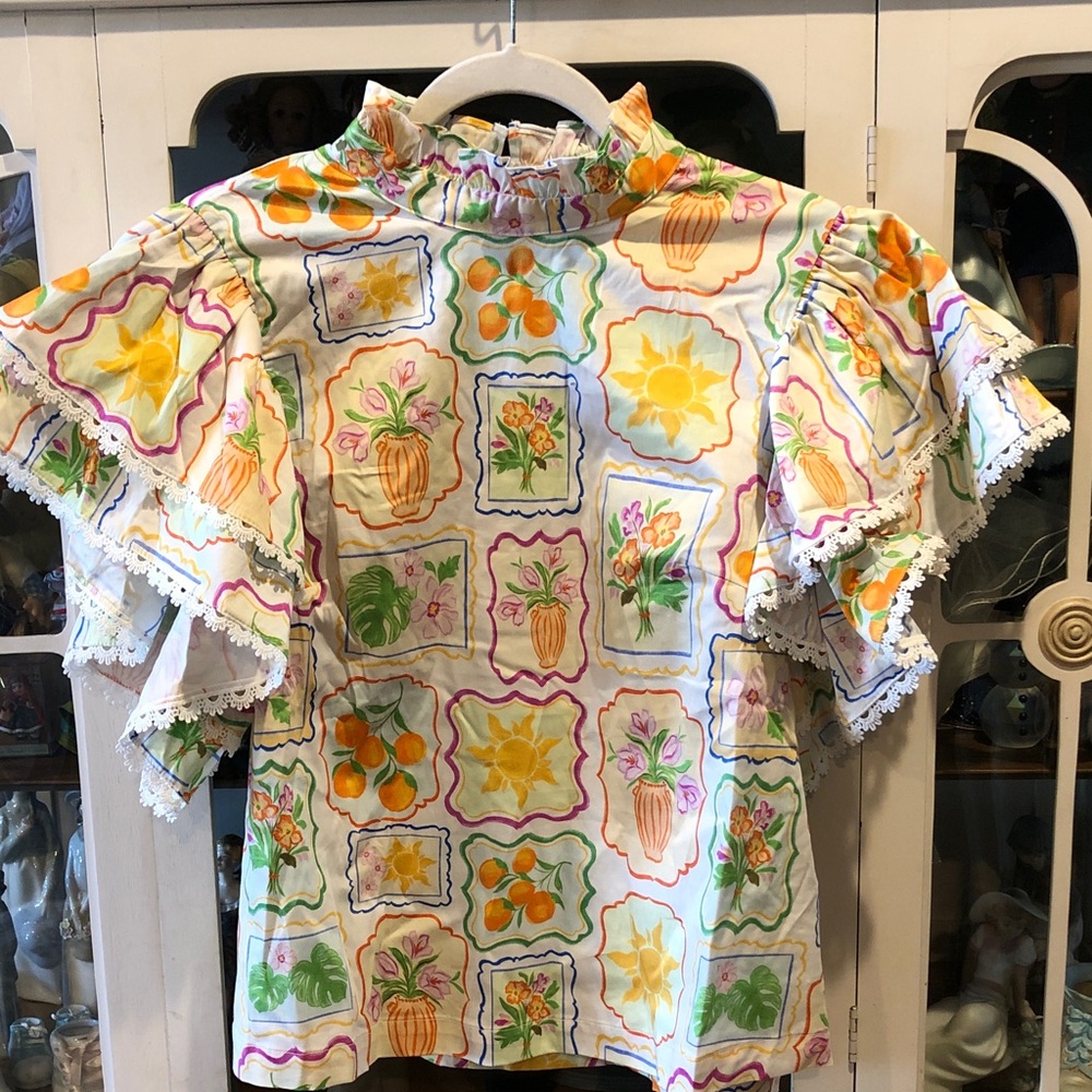New with tag Prosperina Floral Patchwork Ruffle Sleeve Blouse - Picture 2 of 12
